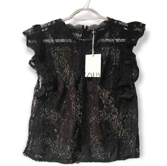 NWT Zara Lace Floral Blouse with Flutter Sleeves Small - Picture 2 of 16
